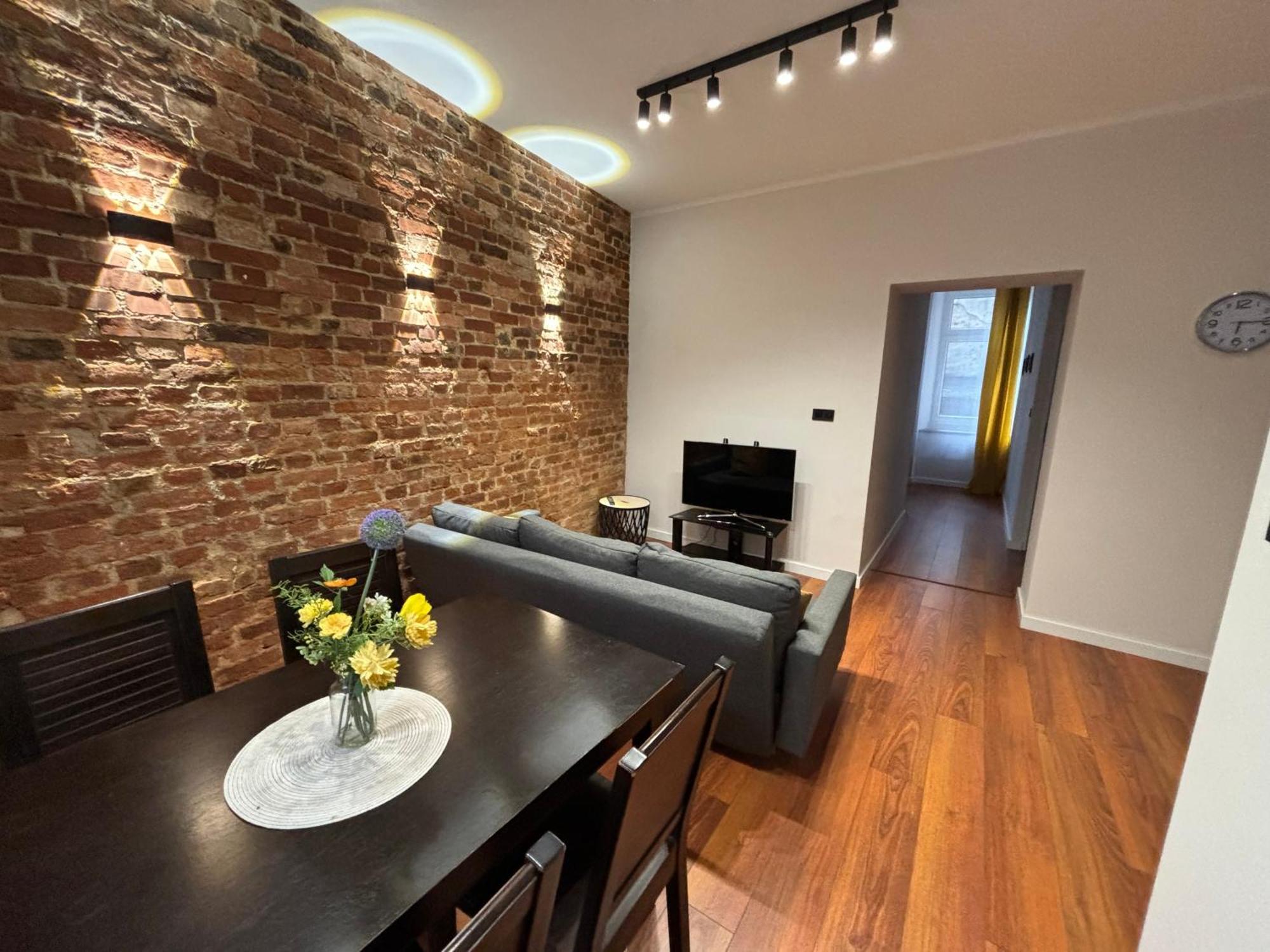 Kk Apartament Marszalkowski Битом Екстер'єр фото